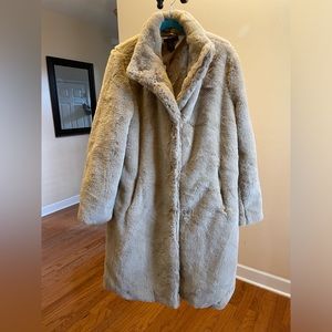 Tan Faux Fur knee-length coat.